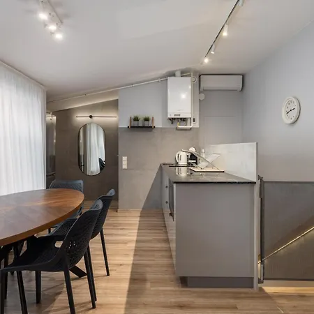 Lab1 House Apartamento *