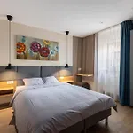 Апартаменты Lab1 House *